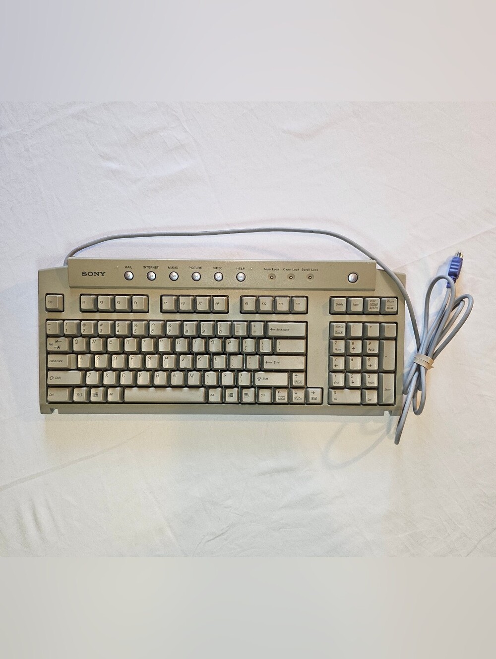 vintage Sony VAIO PCVA-KB1P/UB PS/2 wired multimedia keyboard